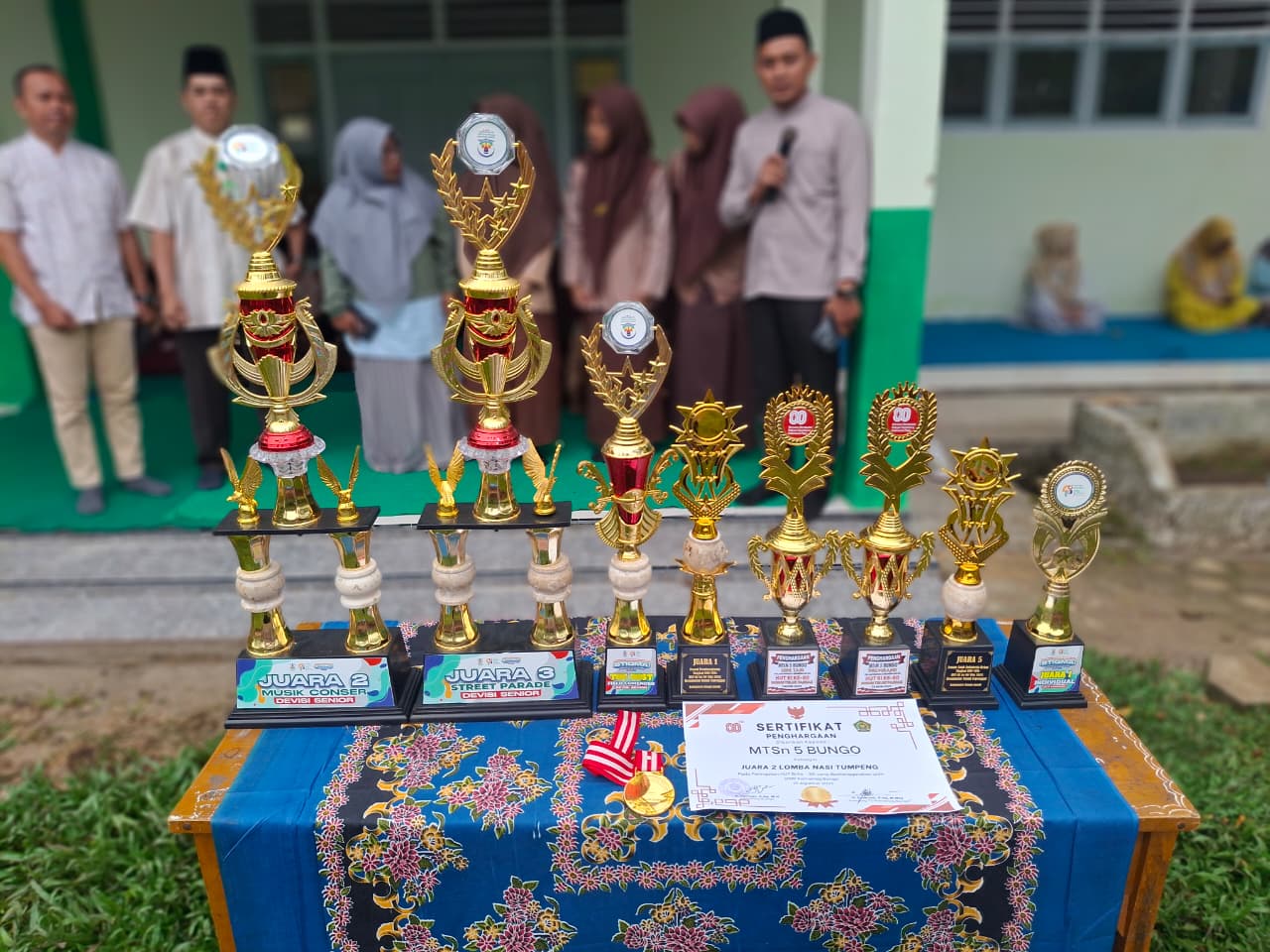 Prestasi Gemilang MTSN 5 Bungo di Perayaan HUT RI ke-80